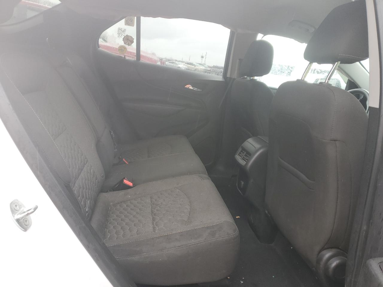 2GNAXJEV9J6122821 CHEVROLET EQUINOX 2018