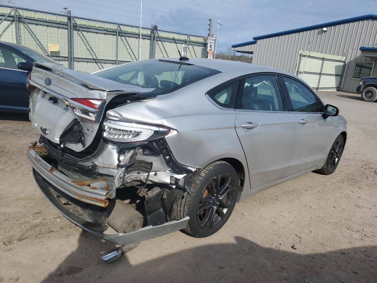 3FA6P0LU3JR128454 FORD FUSION 2018