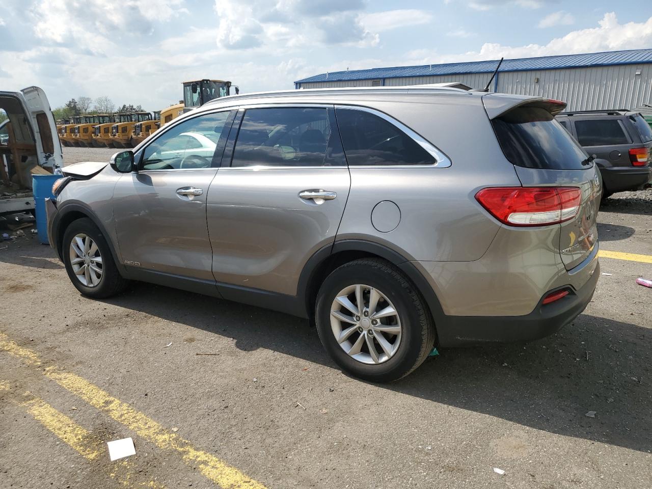 2017 Kia Sorento Lx vin: 5XYPGDA56HG328637