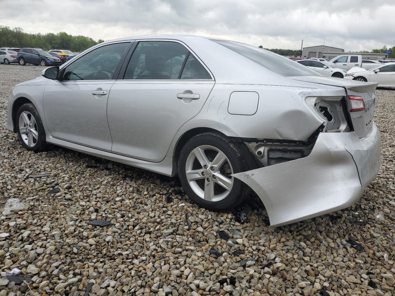 4T1BF1FK1CU135647 2012 Toyota Camry Base