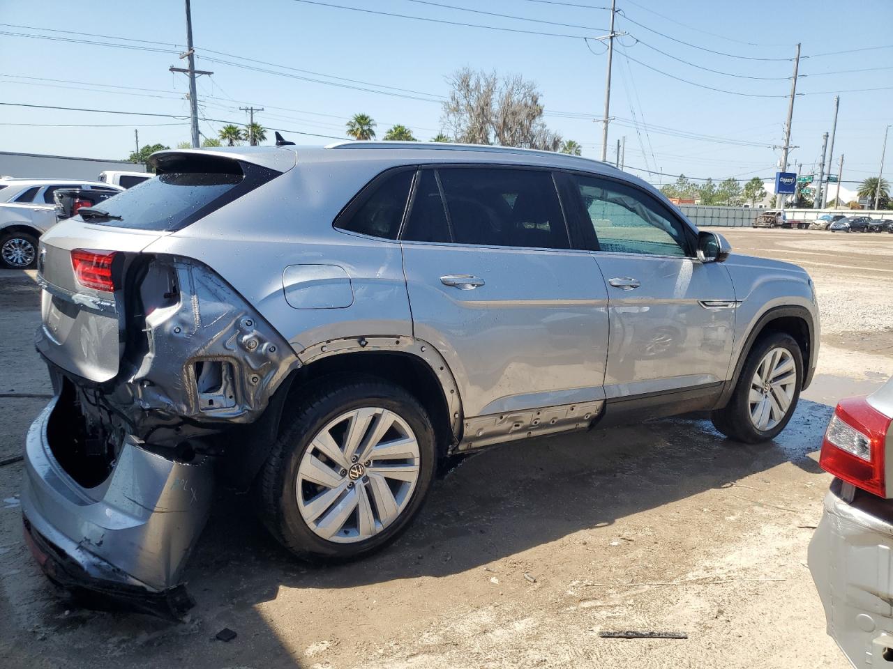 Lot #2519691476 2021 VOLKSWAGEN ATLAS CROS