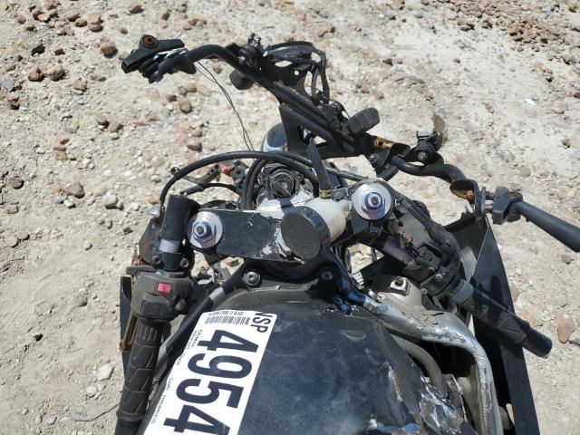 2005 KAWASAKI ZX600 J1 - JKAZX4J105A056081