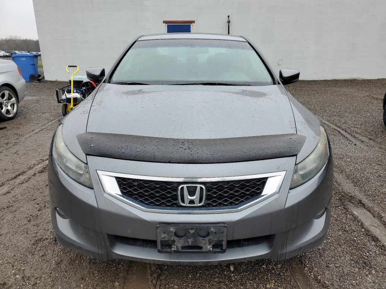 1HGCS2B82AA800740 2010 Honda Accord Exl