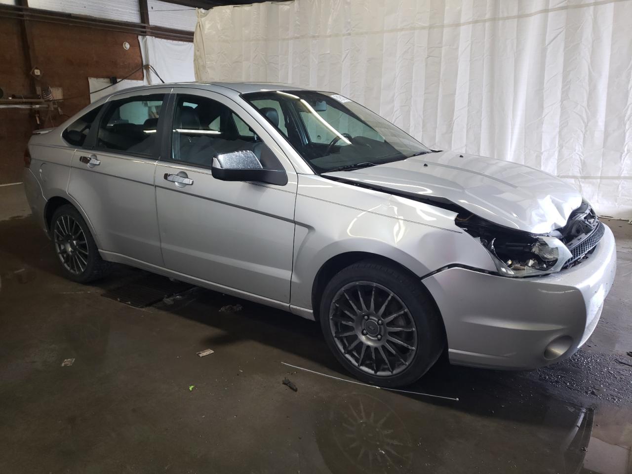 1FAHP3GN3BW113898 2011 Ford Focus Ses