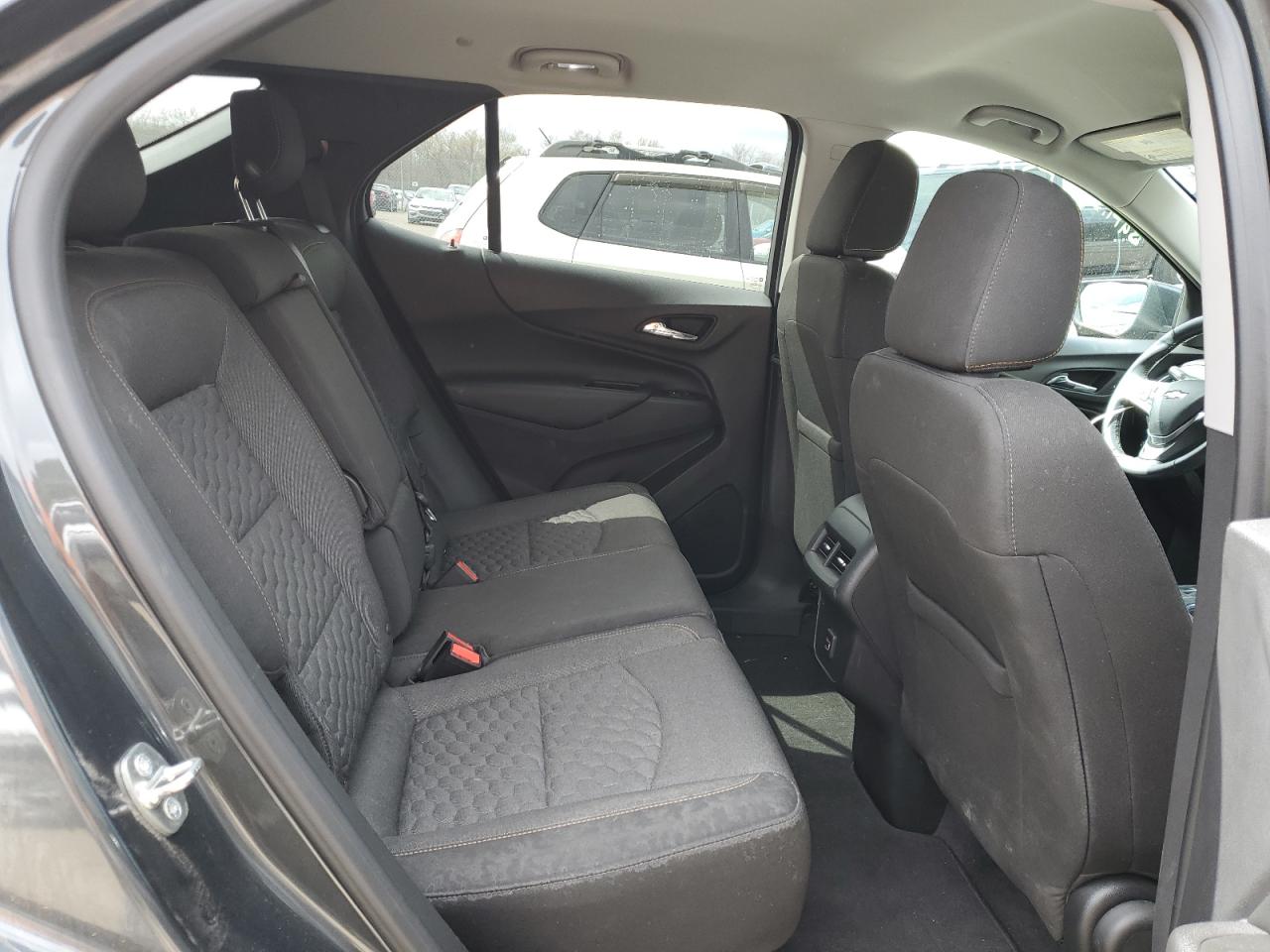 3GNAXUEV9KL226918 CHEVROLET EQUINOX 2019