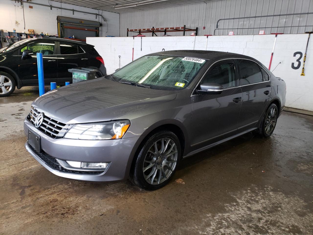 1VWCN7A35EC088143 2014 Volkswagen Passat Sel