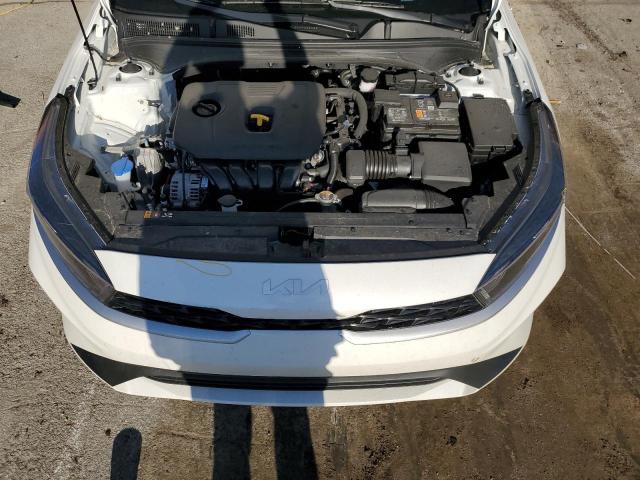 3KPF24AD5RE695559 Kia Forte LX 11