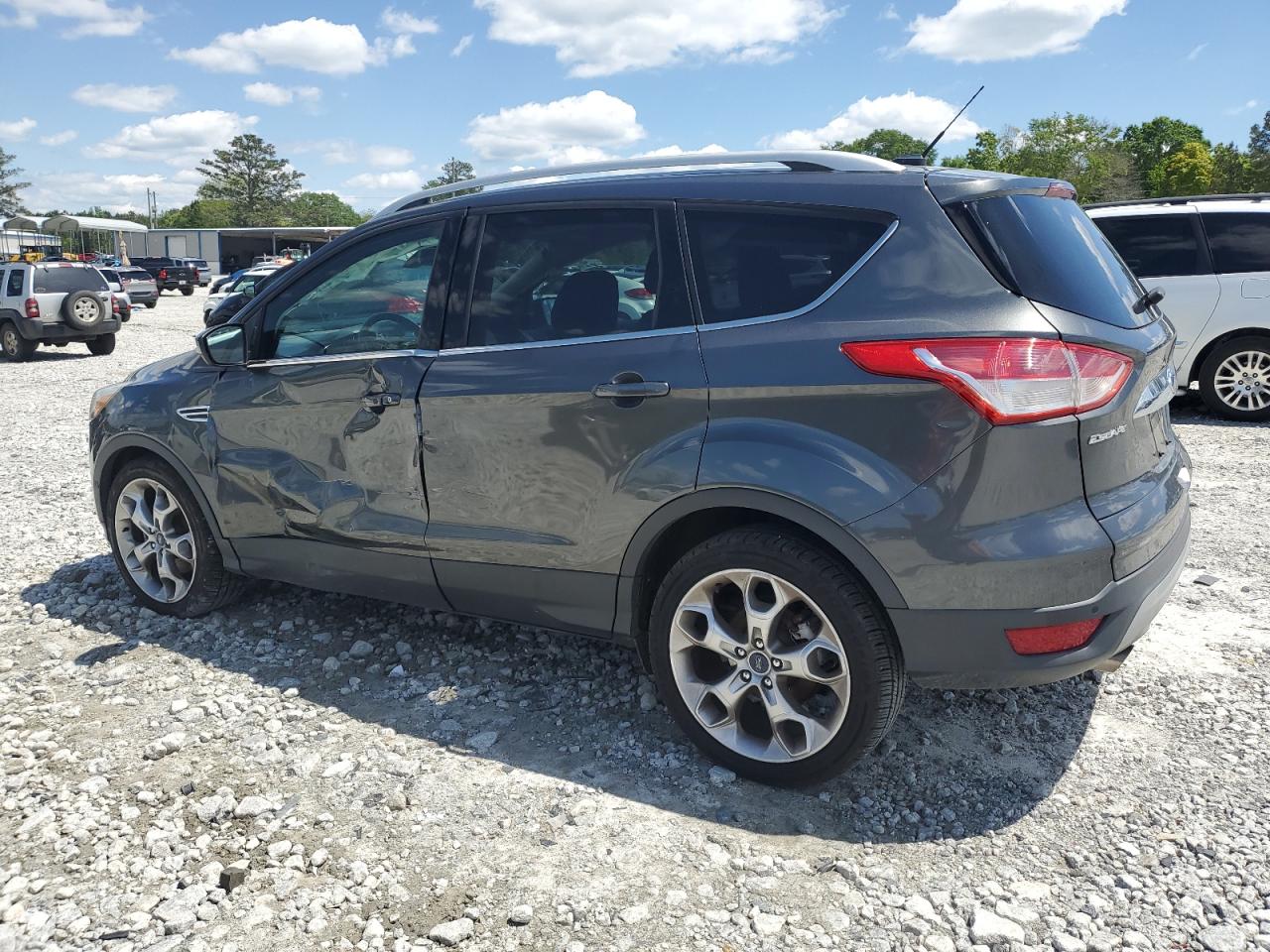 1FMCU0J93FUB77833 2015 Ford Escape Titanium