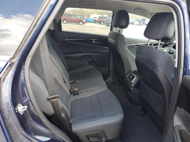 2016 KIA SORENTO LX - 5XYPG4A3XGG156657