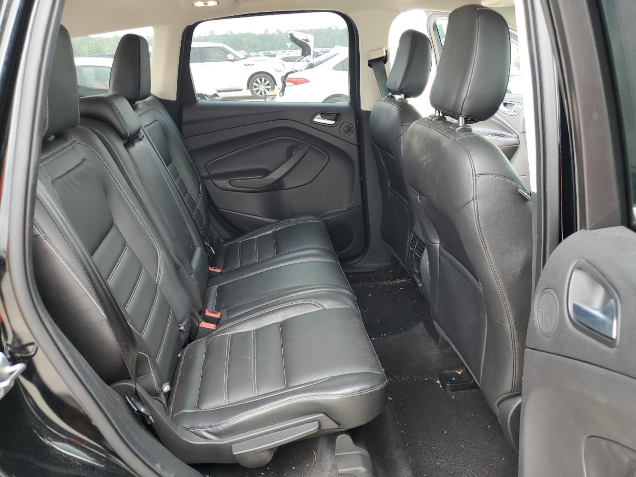 1FMCU0J90JUD36431 FORD ESCAPE 2018