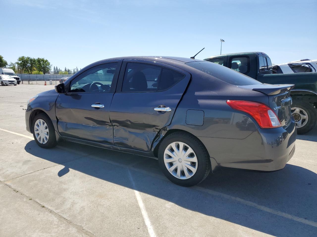 3N1CN7AP7FL917468 2015 Nissan Versa S