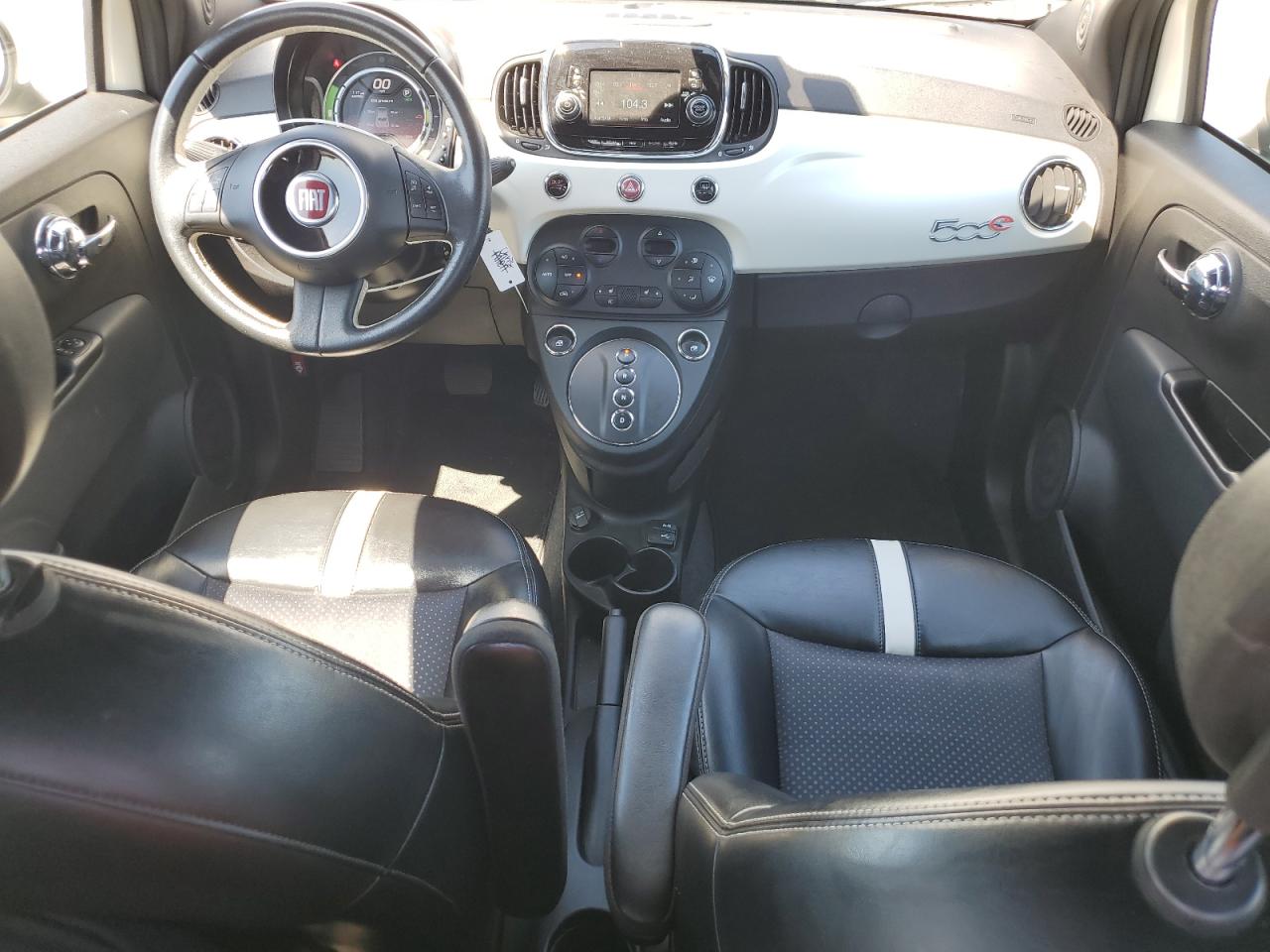 3C3CFFGE3HT530059 2017 Fiat 500 Electric