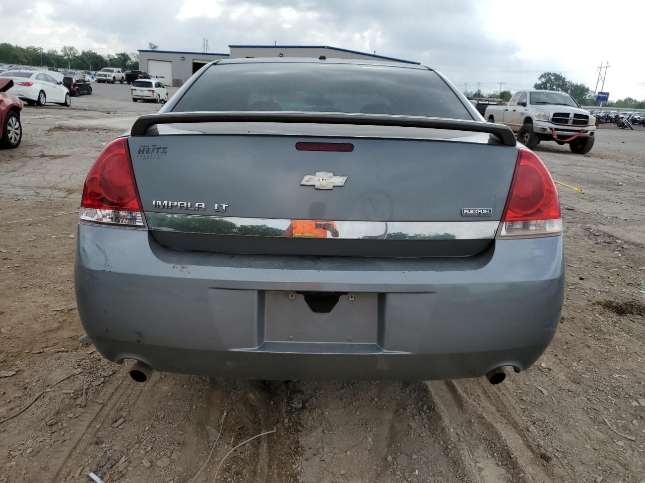 2G1WC583381239774 2008 Chevrolet Impala Lt