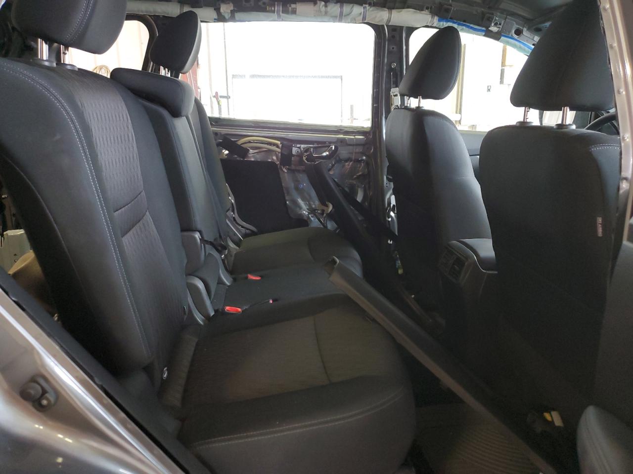 KNMAT2MV1JP553987 NISSAN ROGUE 2018