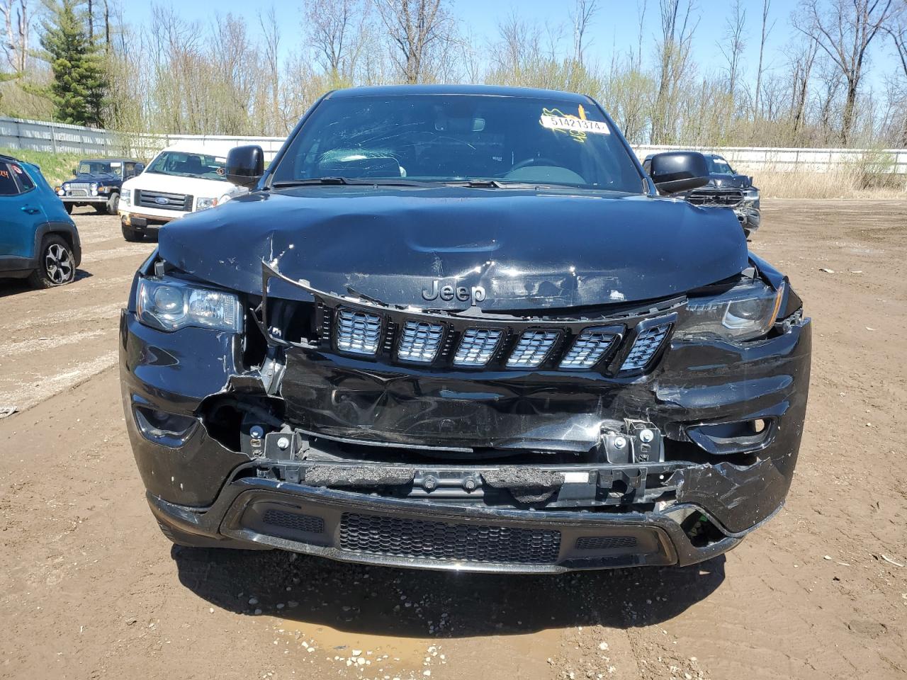 1C4RJFAG8JC465001 2018 Jeep Grand Cherokee Laredo