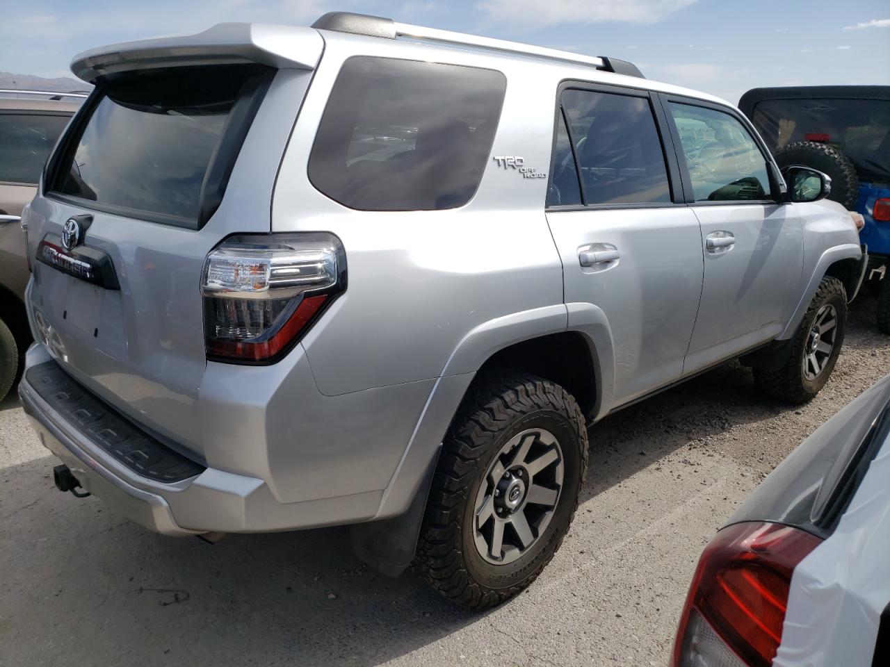 JTEBU5JR5J5559731 2018 Toyota 4Runner Sr5/Sr5 Premium