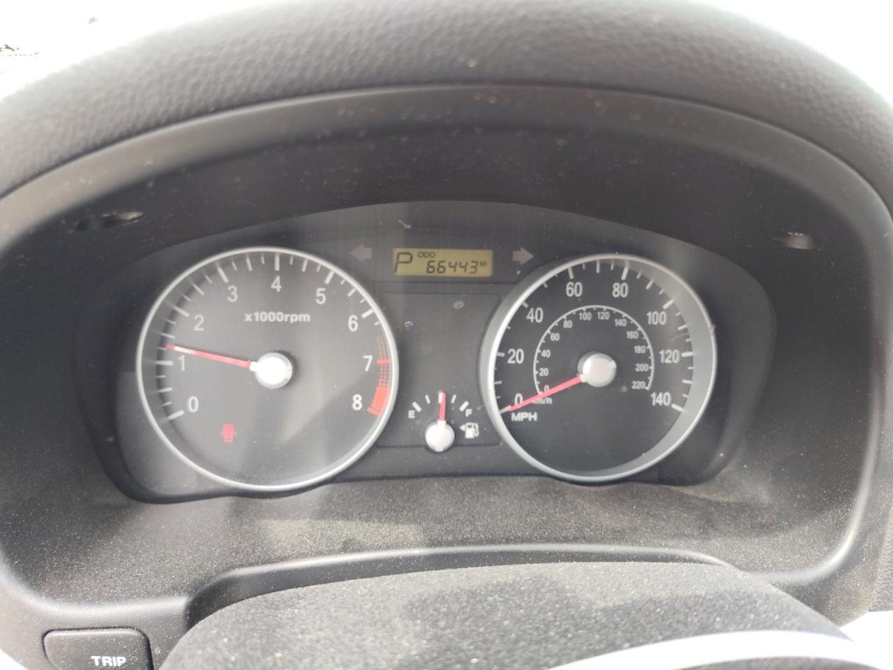 KMHCM36C49U141725 2009 Hyundai Accent Gs