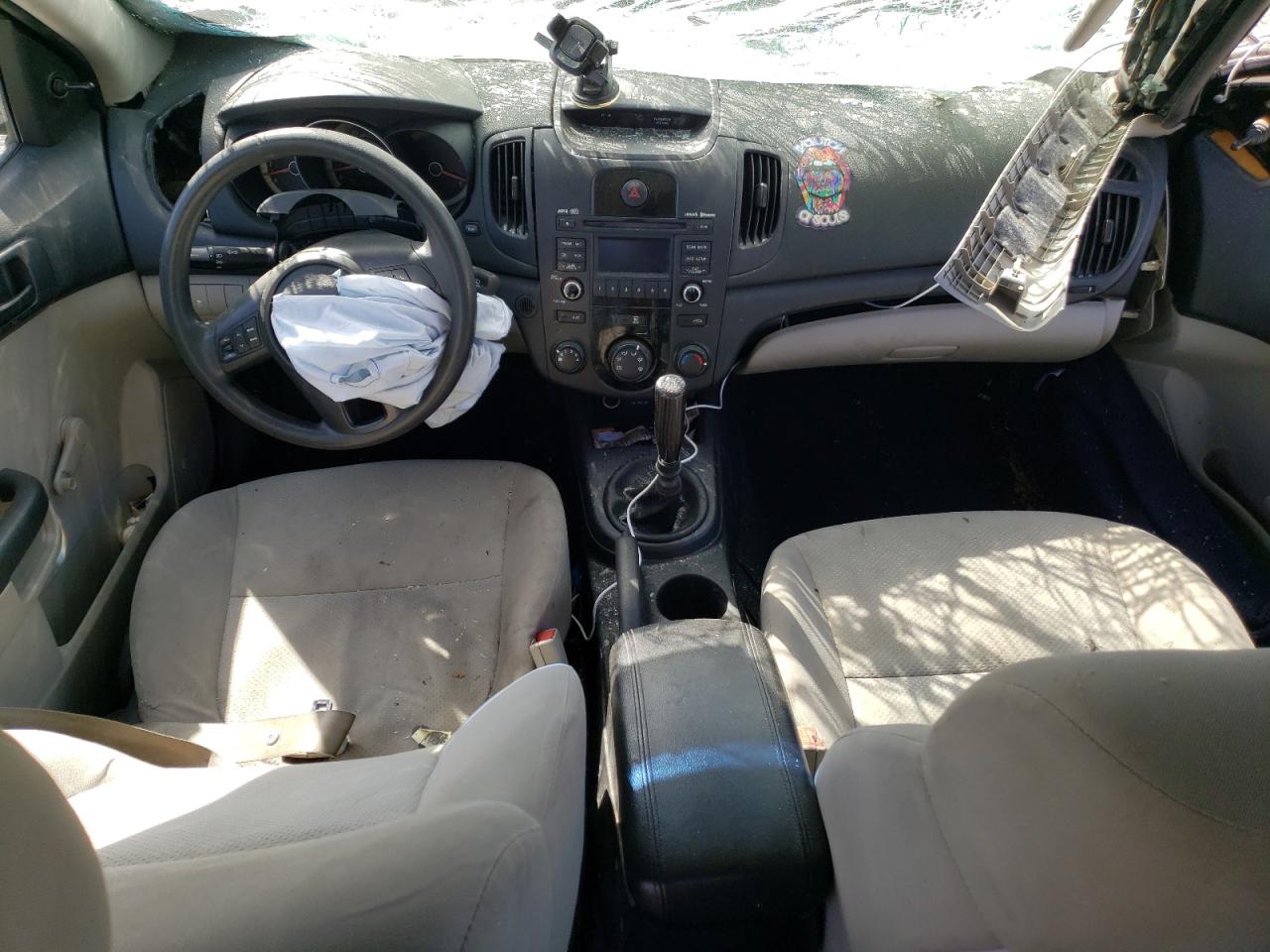 KNAFT4A22A5817903 2010 Kia Forte Lx