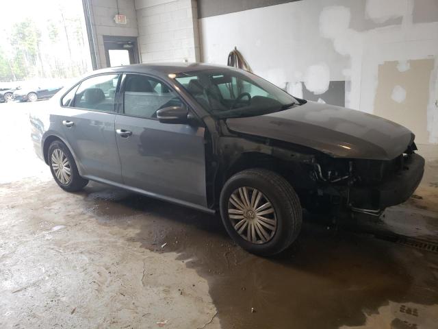 2015 VOLKSWAGEN PASSAT S - 1VWAT7A37FC002359