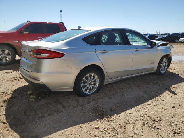 VIN 3FA6P0LU1KR263918 2019 Ford Fusion, SE no.3