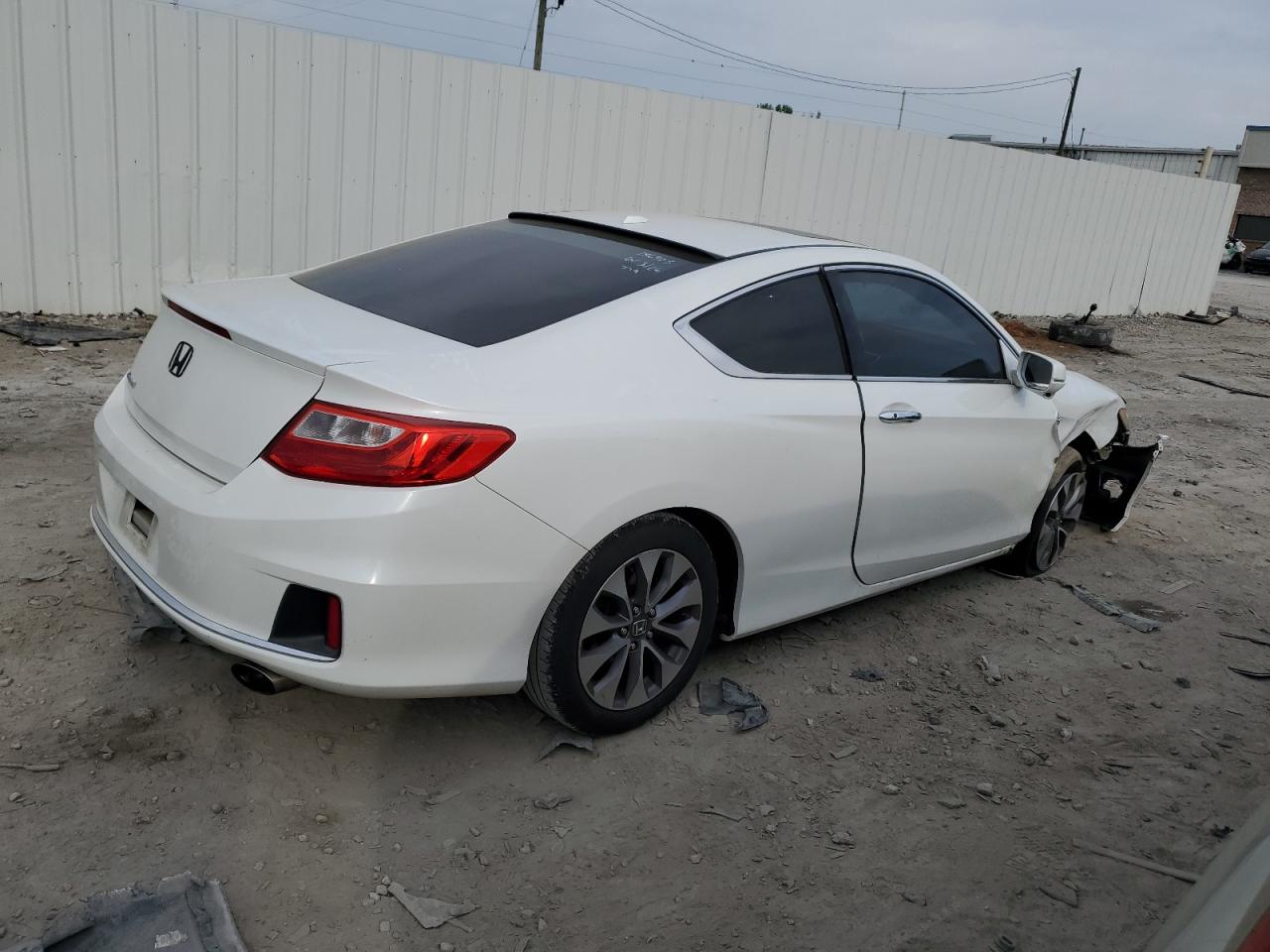 1HGCT1B86DA010644 2013 Honda Accord Exl