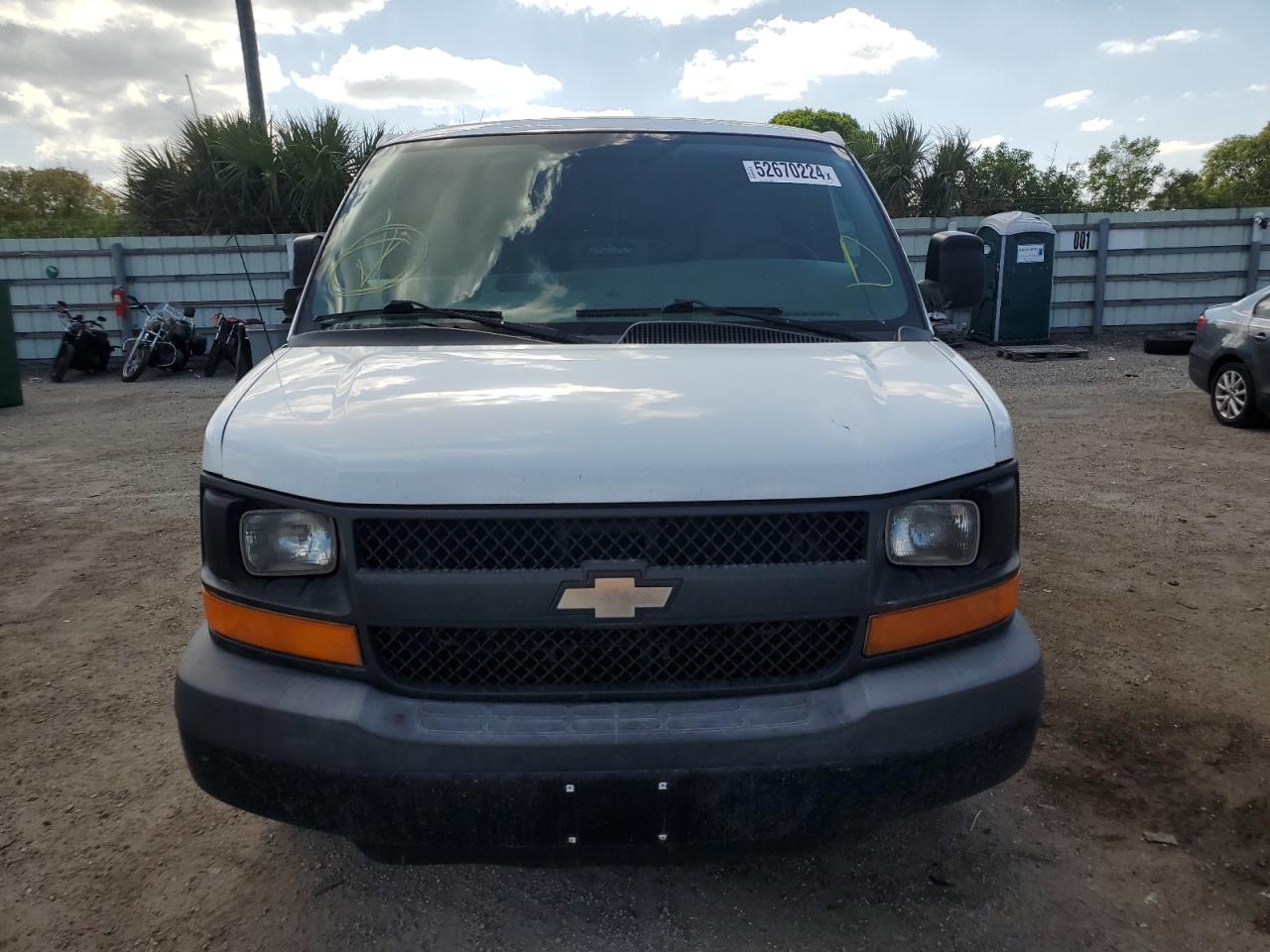 1GCWGFBA2D1161884 2013 Chevrolet Express G2500