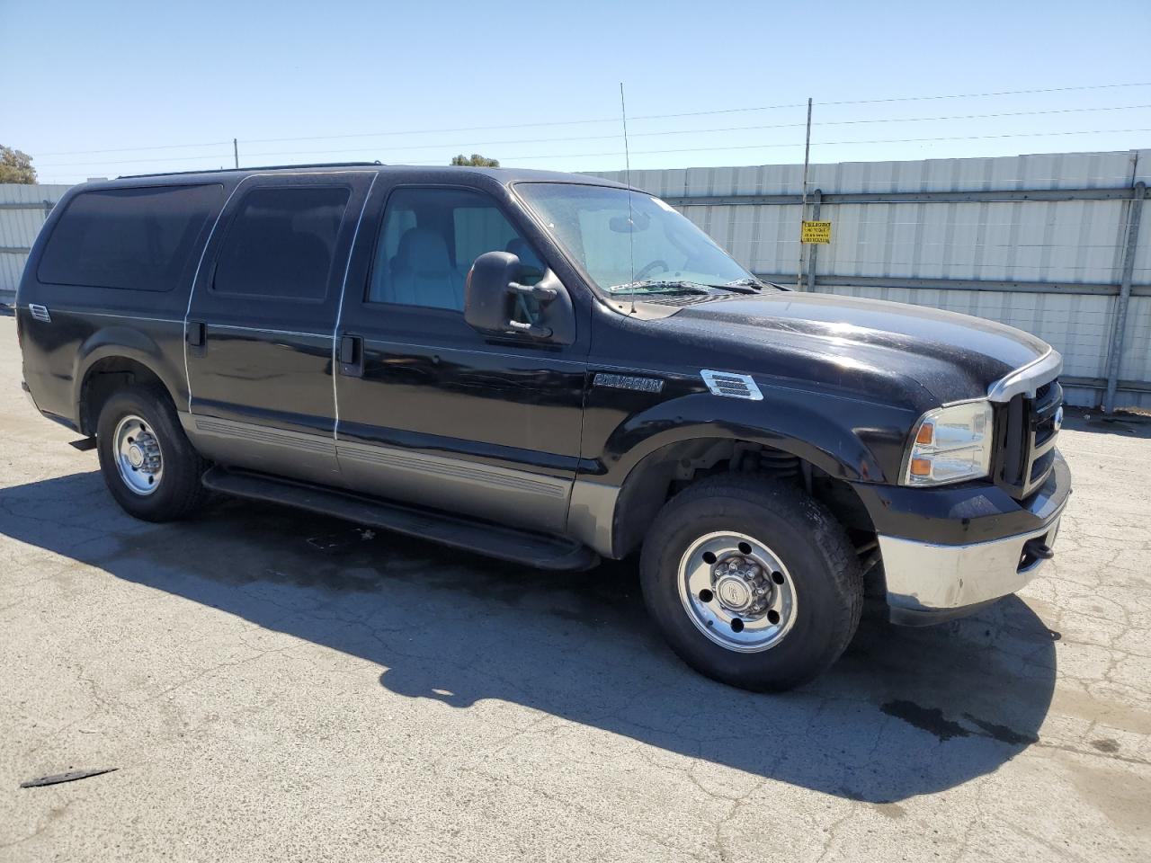 1FMNU40S55EA92523 2005 Ford Excursion Xlt