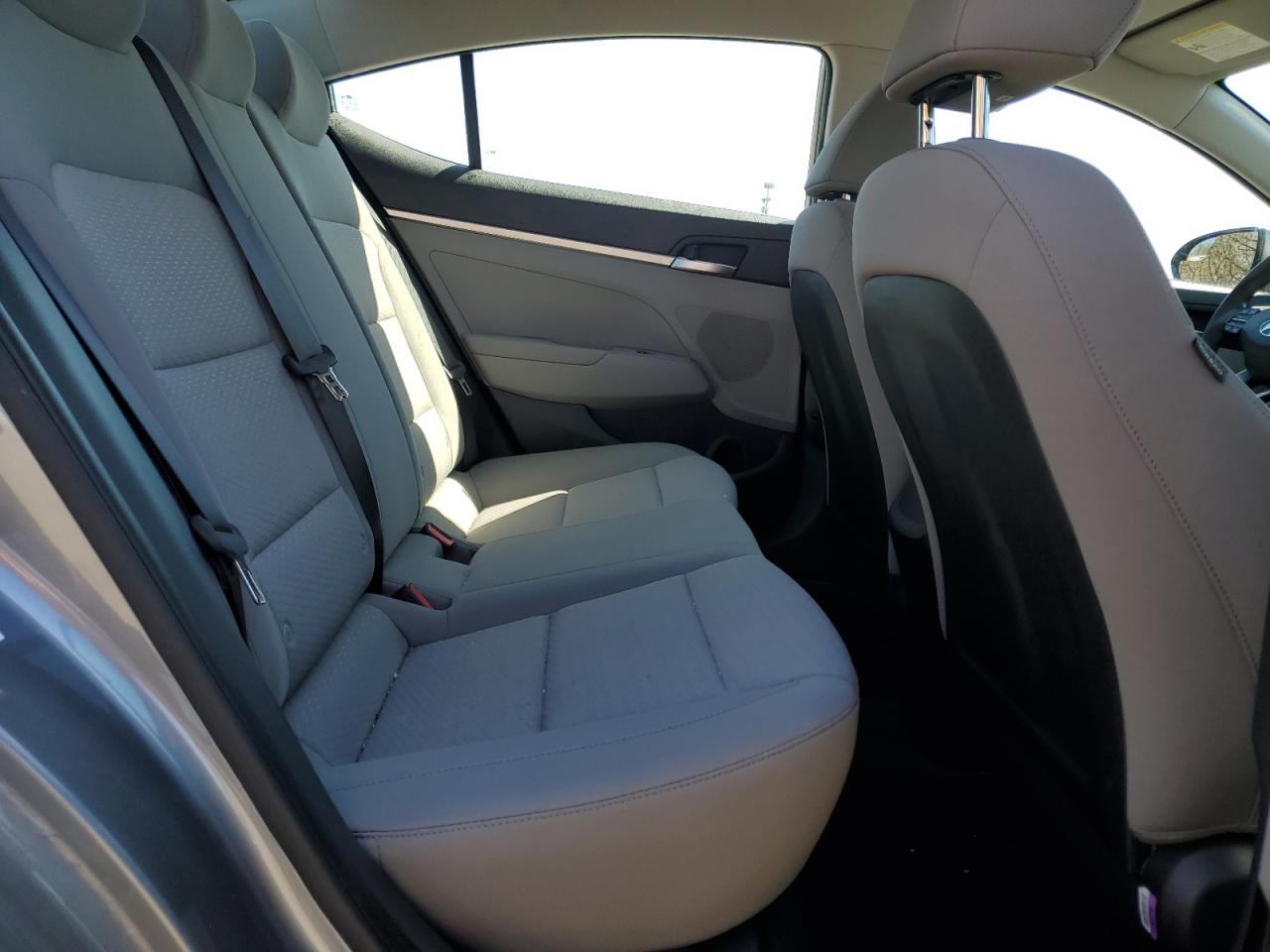 KMHD74LF8KU853791 2019 Hyundai Elantra Se