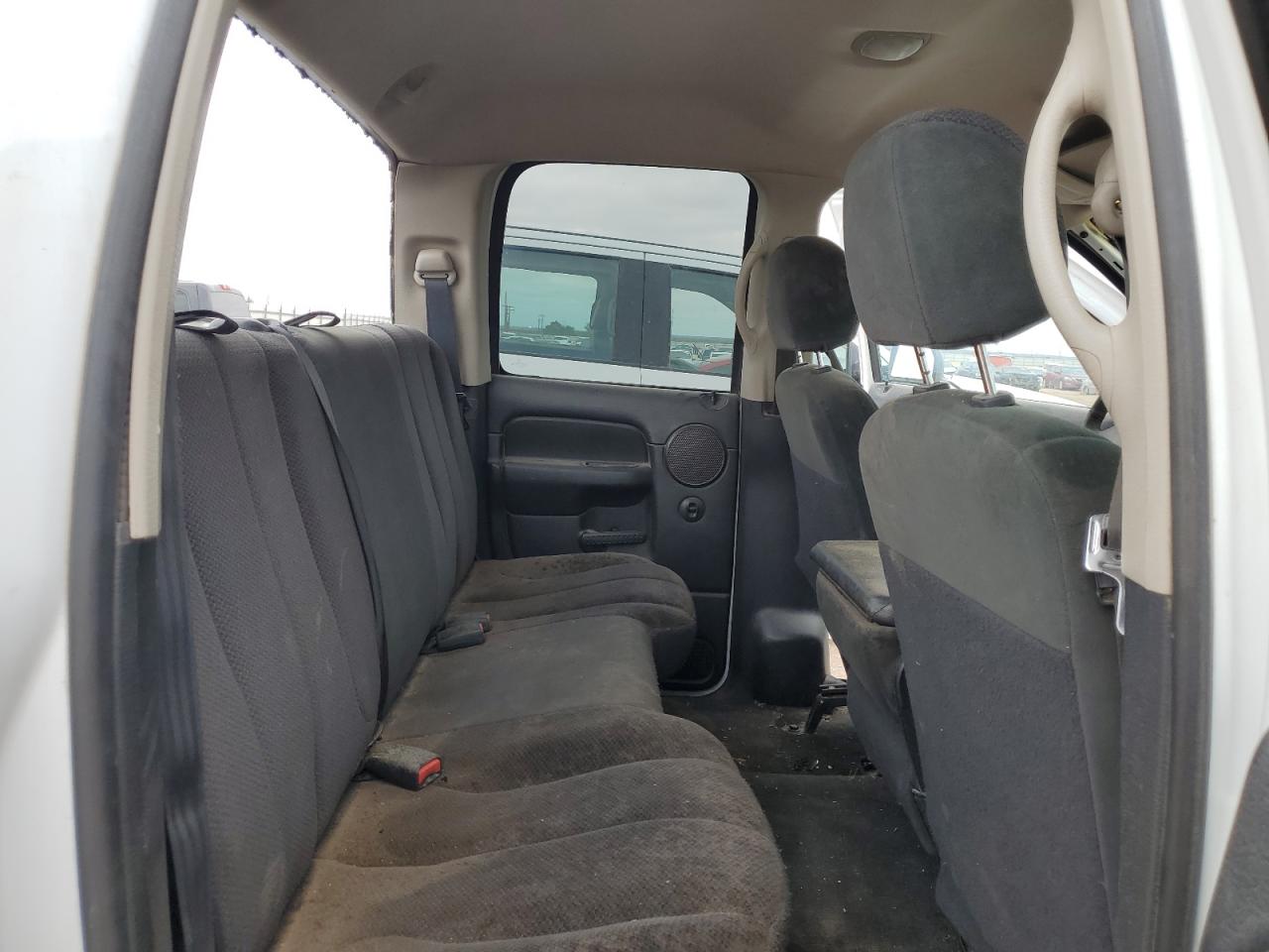 1D7HA18ZX2S521085 2002 Dodge Ram 1500