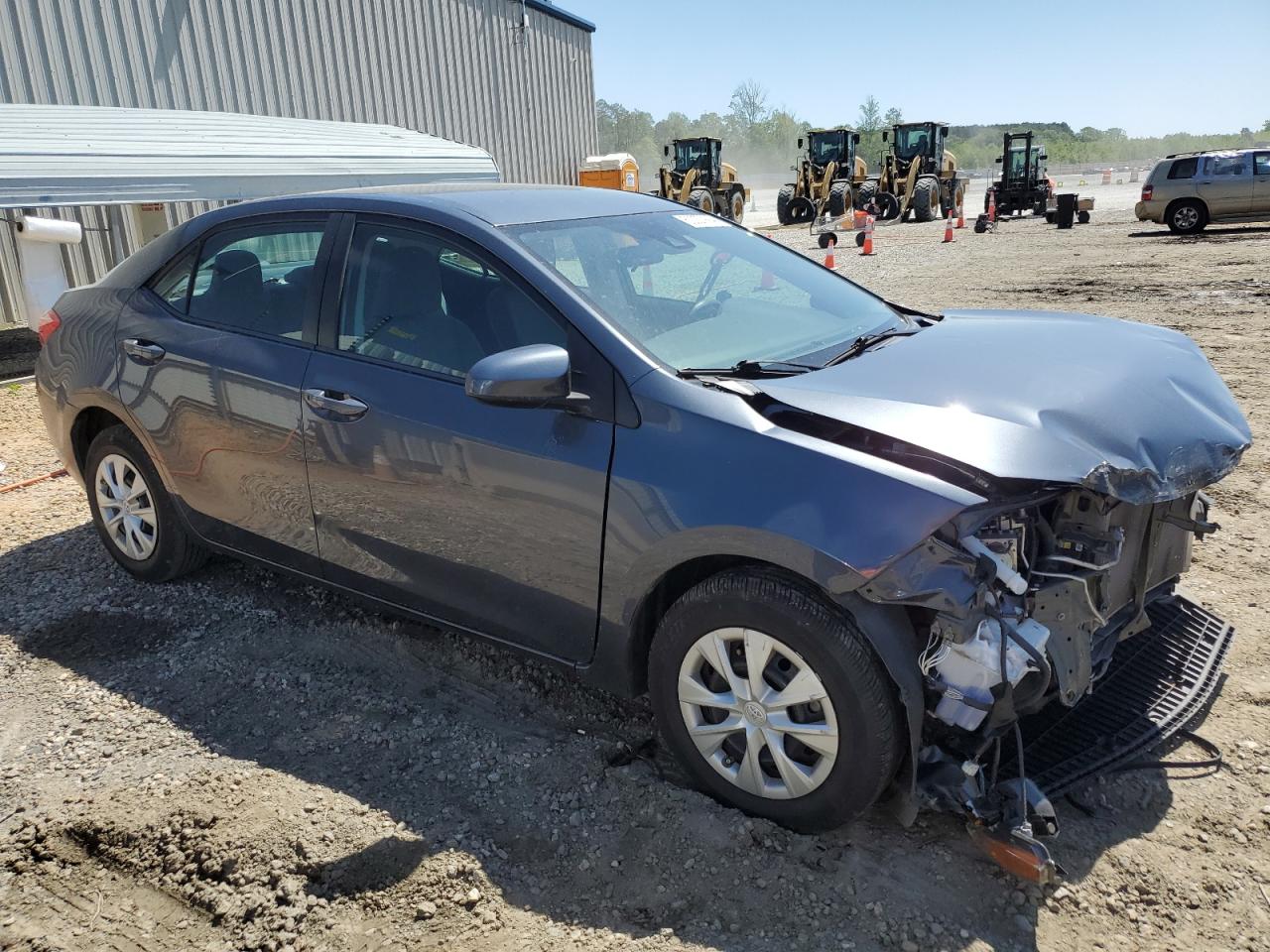 2018 Toyota Corolla L vin: 5YFBURHEXJP852204