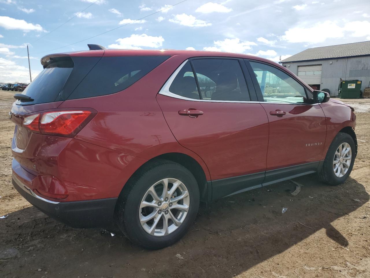 2GNAXJEV9J6111057 CHEVROLET EQUINOX 2018