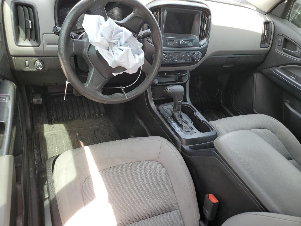 1GCHSBEAXK1309868 2019 Chevrolet Colorado