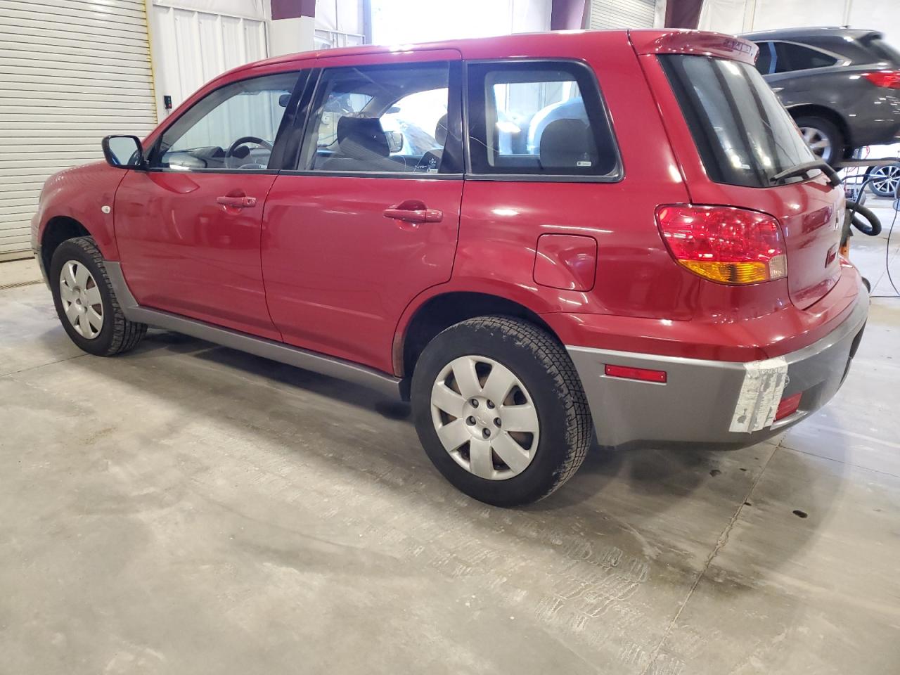 JA4LX31F44U038417 2004 Mitsubishi Outlander Ls