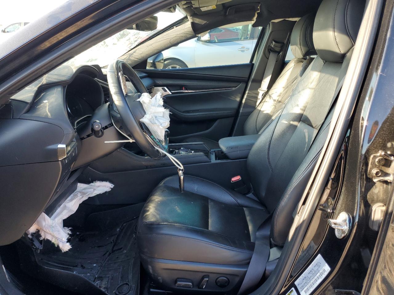 JM1BPAML1M1307157 MAZDA 3 2021