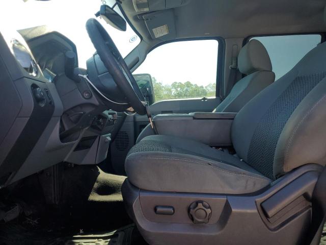 2011 Ford F250 - Image 7