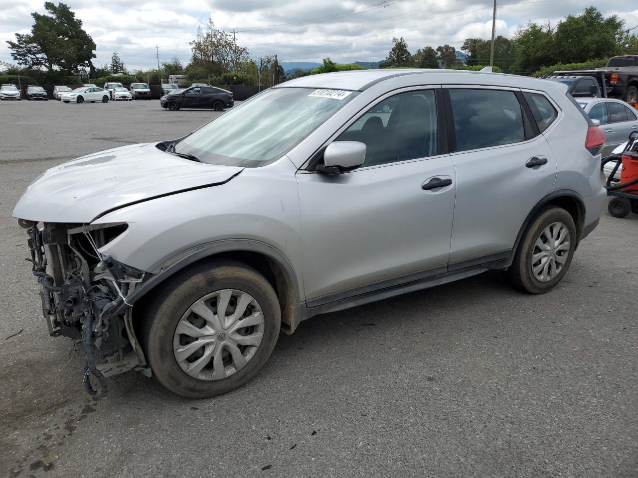 JN8AT2MV2HW024214 NISSAN ROGUE 2017