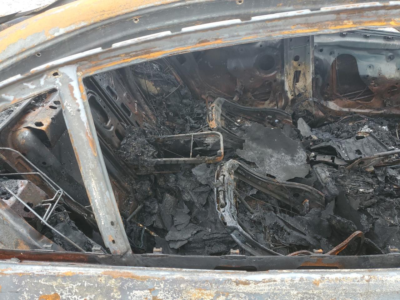 WBA8B9G54HNU50121 2017 BMW 330 I