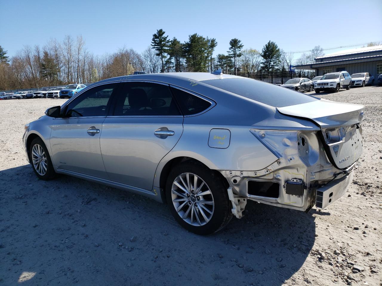 4T1BD1EB9JU059972 TOYOTA AVALON 2018