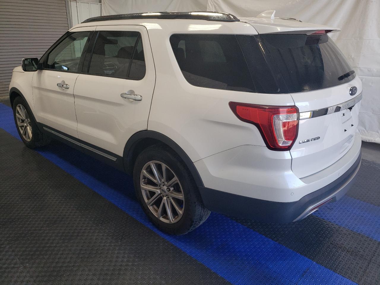 1FM5K7FH3HGA66563 2017 Ford Explorer Limited