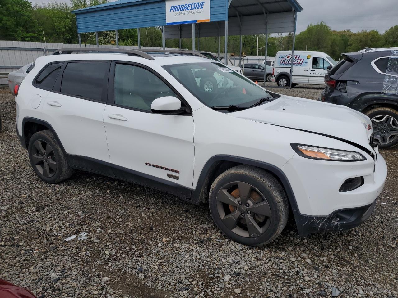 1C4PJLCB9GW319267 2016 Jeep Cherokee Latitude