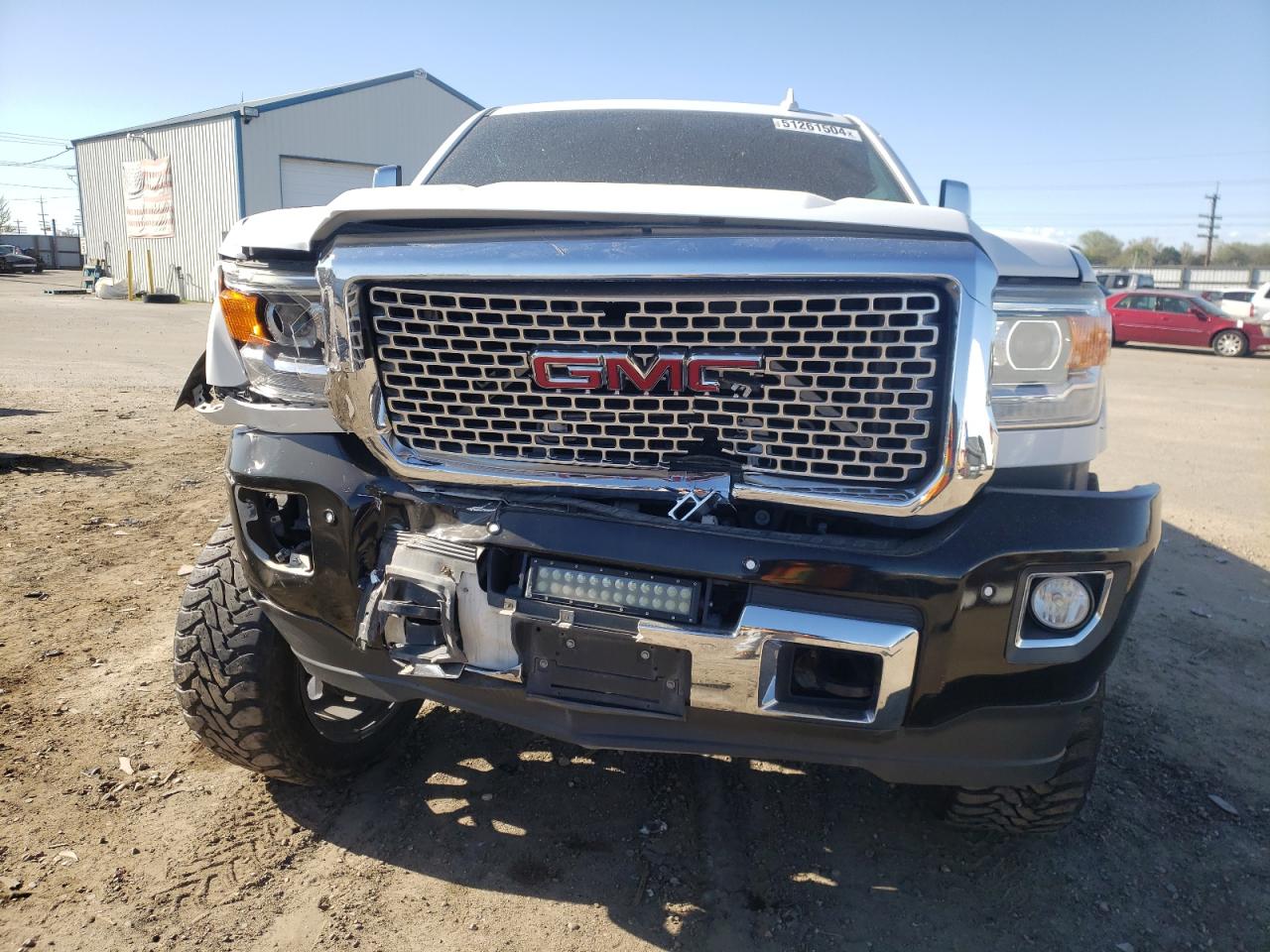 2016 GMC Sierra K2500 Denali vin: 1GT12UE81GF140022