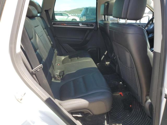 2013 Volkswagen Touareg V6 Tdi VIN: WVGEP9BP5DD003762 Lot: 49865334