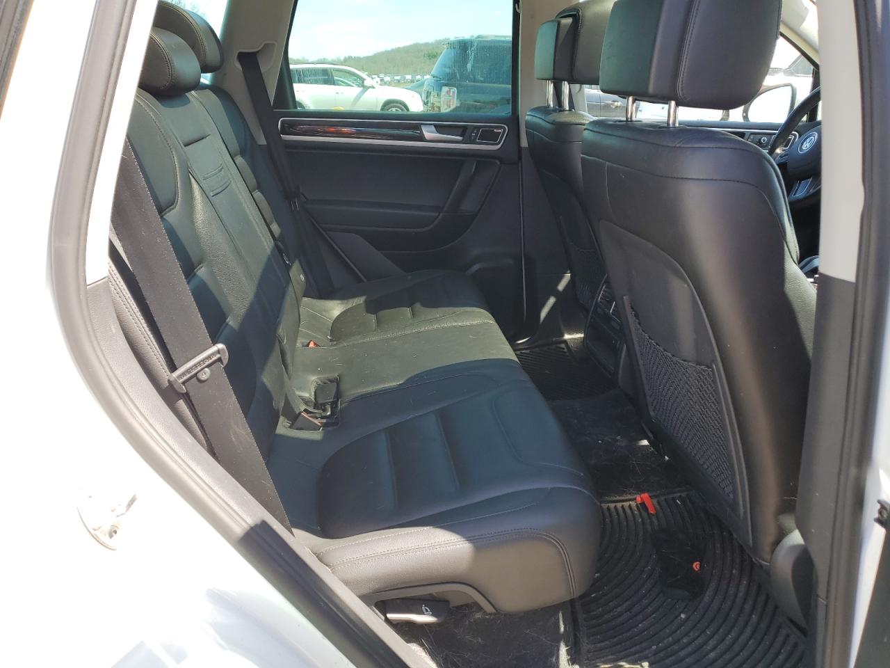 WVGEP9BP5DD003762 2013 Volkswagen Touareg V6 Tdi