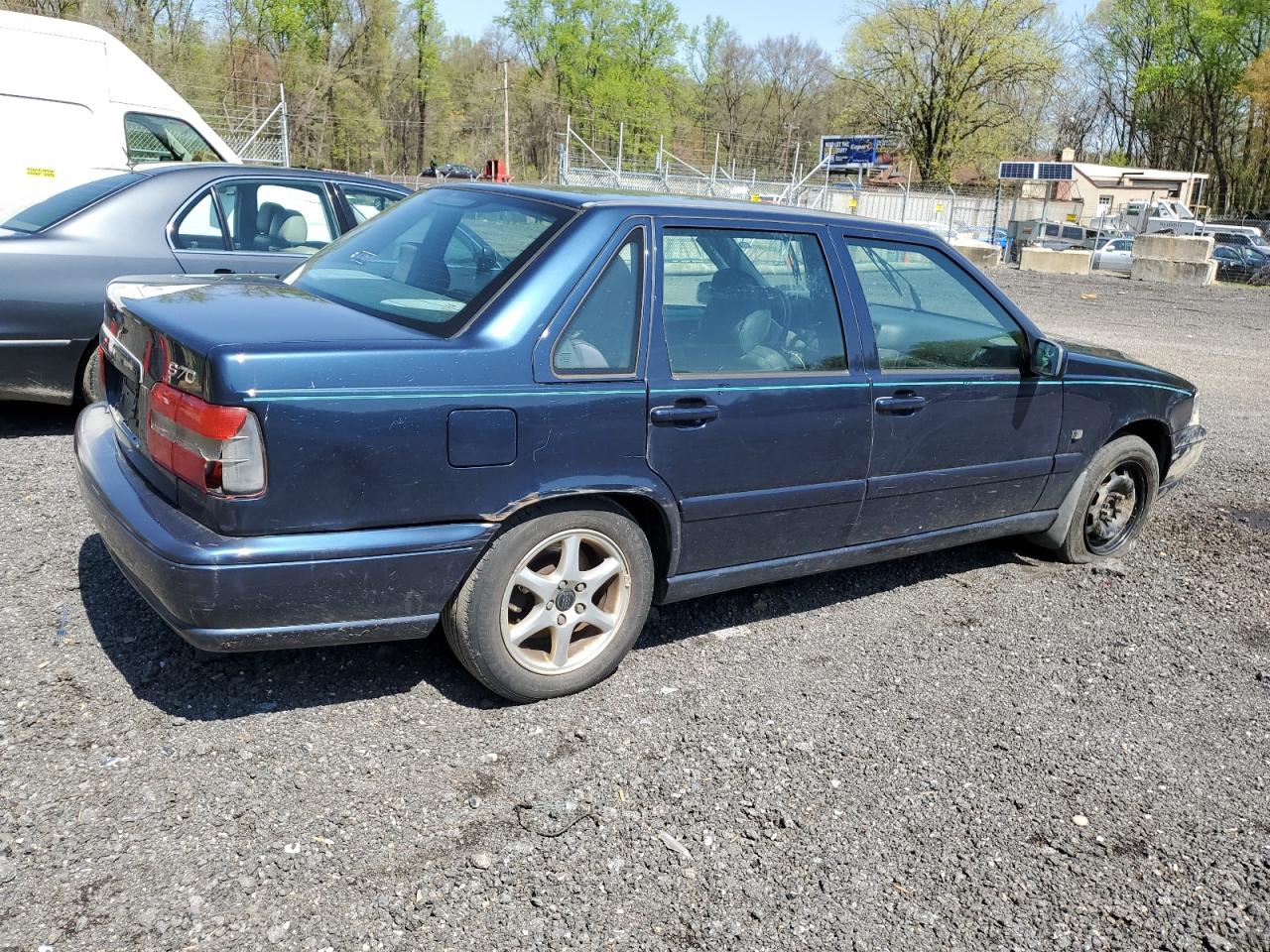 YV1LS61J2Y2629013 2000 Volvo S70 Base