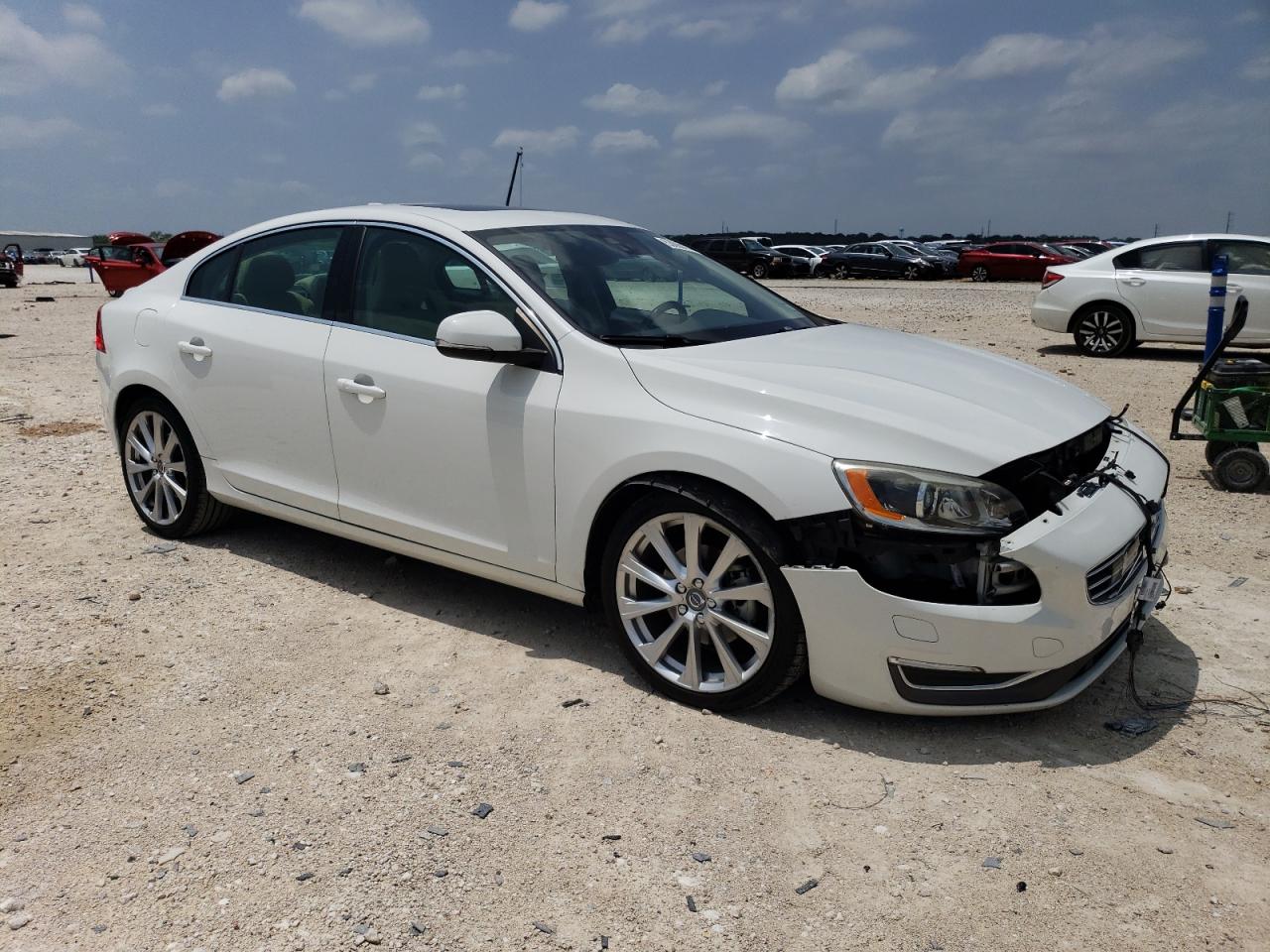 2016 Volvo S60 Platinum vin: LYV402FM9GB109593