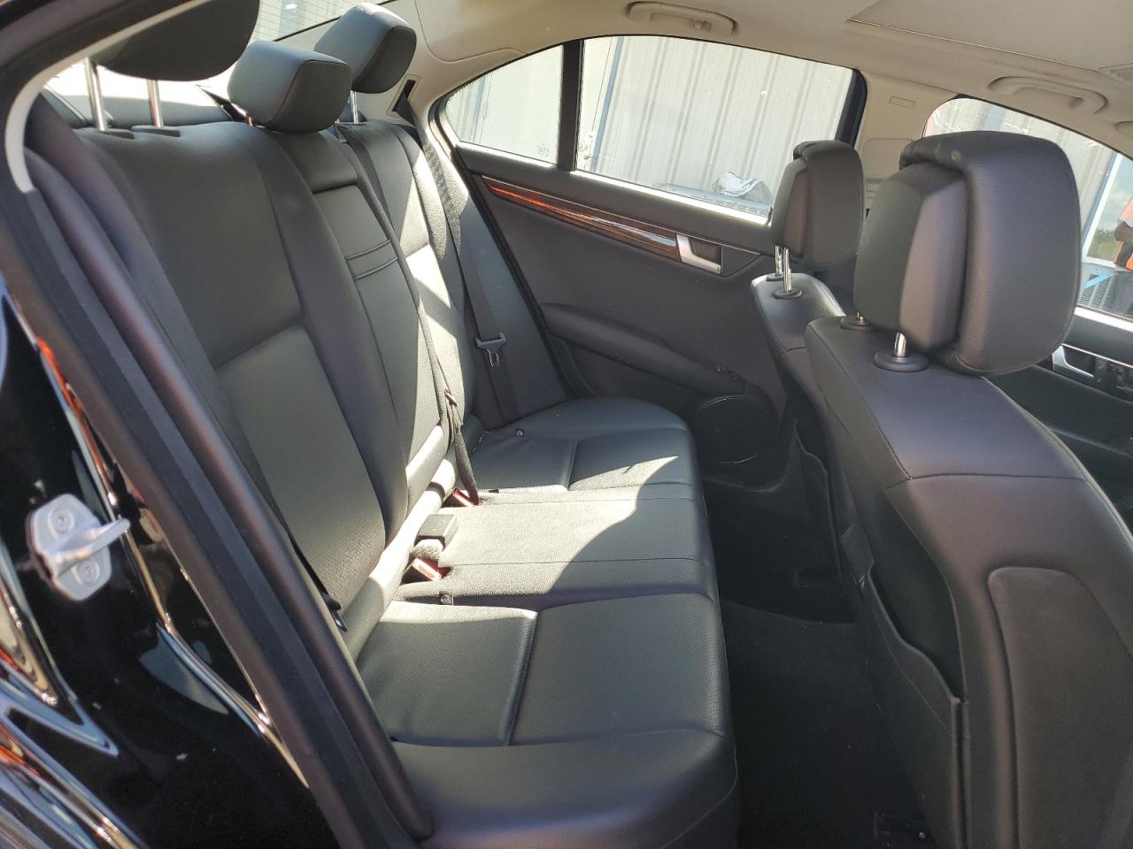 WDDGF8AB5DR286091 2013 Mercedes-Benz C 300 4Matic