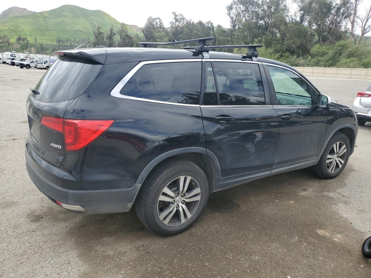 5FNYF6H56HB033795 HONDA PILOT 2017