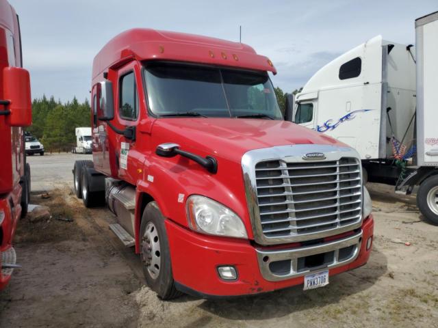 Lot #2509883723 2016 FREIGHTLINER CASCADIA 1 salvage car