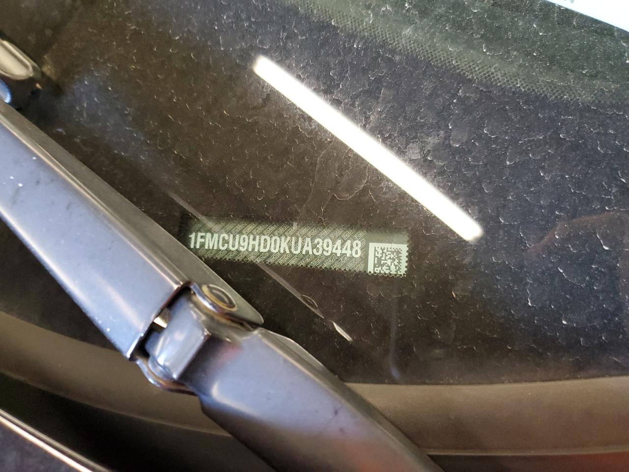 1FMCU9HD0KUA39448 FORD ESCAPE 2019