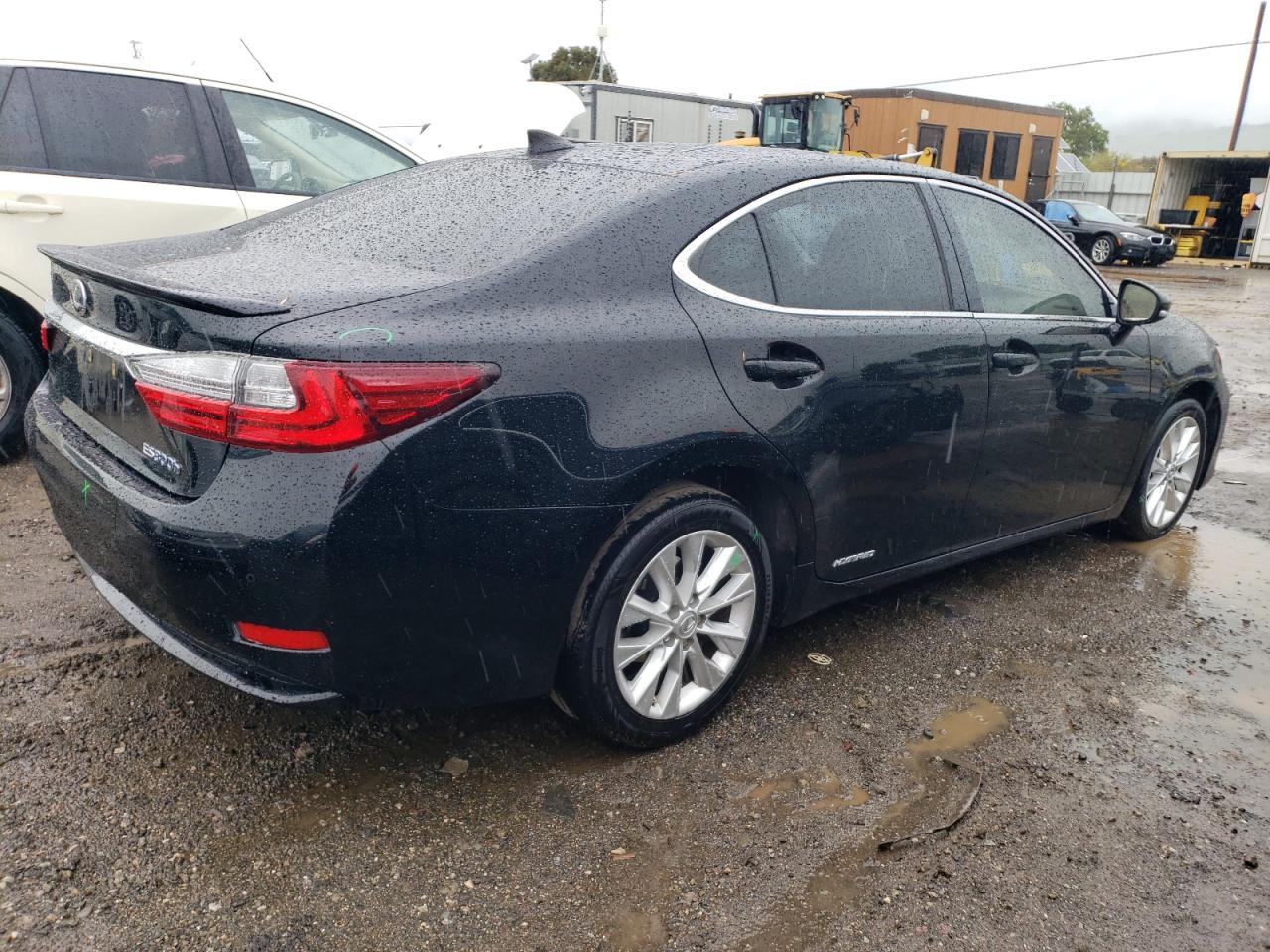 JTHBW1GG0H2139351 LEXUS ES300 2017